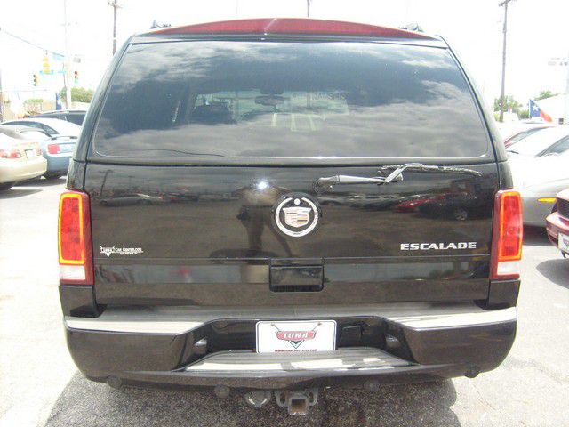 Cadillac Escalade 2004 photo 32