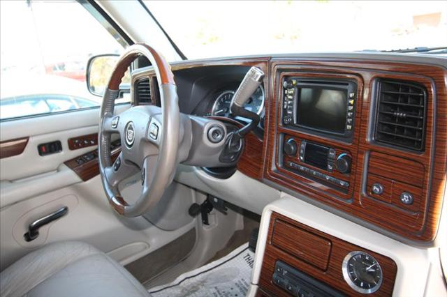 Cadillac Escalade 2004 photo 5