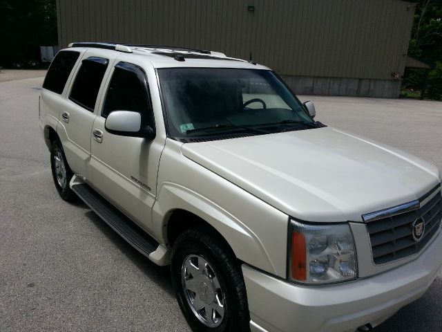 Cadillac Escalade 2004 photo 1