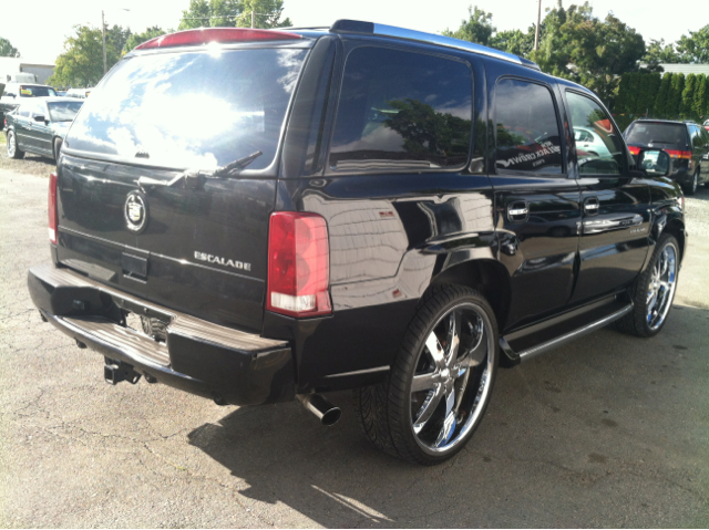 Cadillac Escalade 2004 photo 4