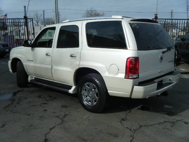 Cadillac Escalade 2004 photo 1