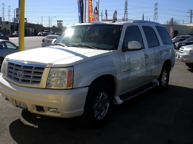 Cadillac Escalade 2004 photo 2