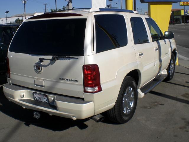 Cadillac Escalade 2004 photo 1