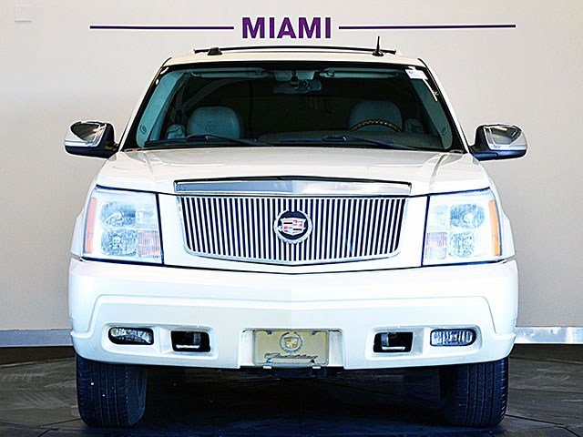 Cadillac Escalade 2004 photo 1