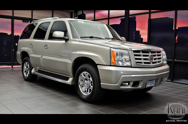 Cadillac Escalade Base Unspecified