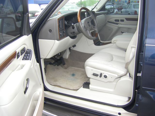 Cadillac Escalade 2004 photo 3