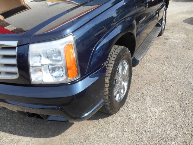 Cadillac Escalade 2005 photo 1