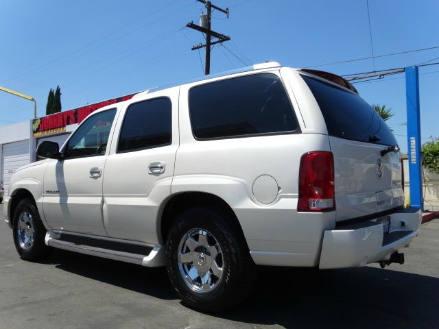 Cadillac Escalade 2005 photo 1