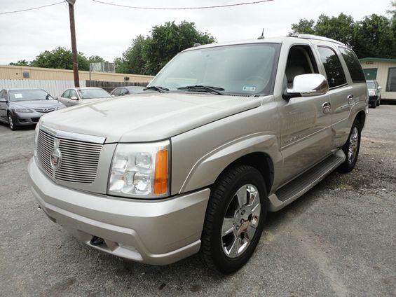 Cadillac Escalade 2005 photo 18