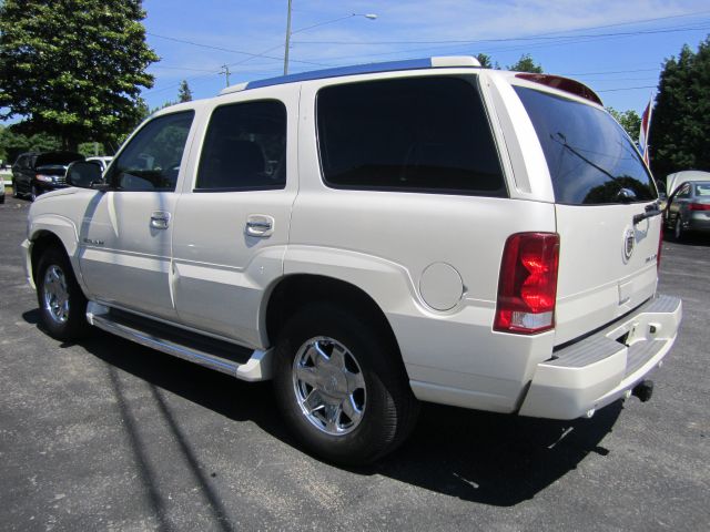 Cadillac Escalade 2005 photo 13