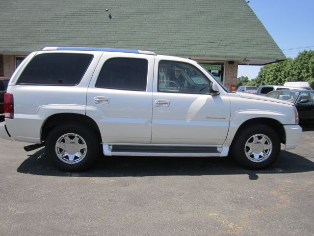 Cadillac Escalade 2005 photo 20