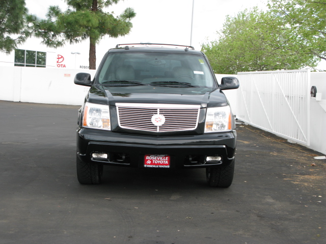 Cadillac Escalade 2005 photo 1