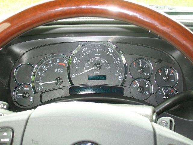 Cadillac Escalade 2005 photo 2