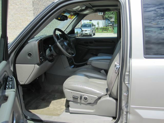 Cadillac Escalade 2005 photo 12