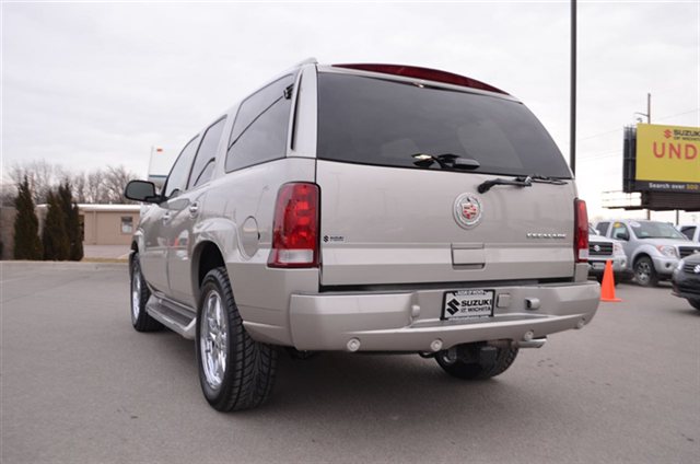 Cadillac Escalade 2005 photo 1