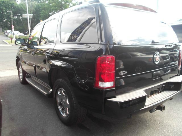 Cadillac Escalade 2005 photo 1