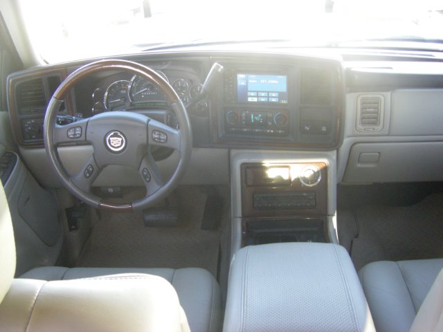 Cadillac Escalade 2006 photo 1