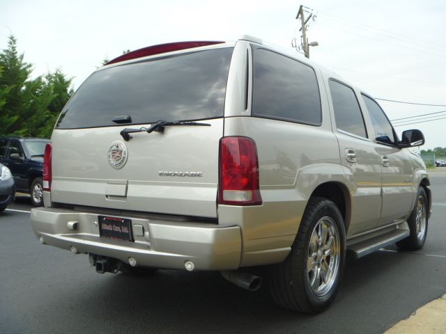 Cadillac Escalade 2006 photo 2