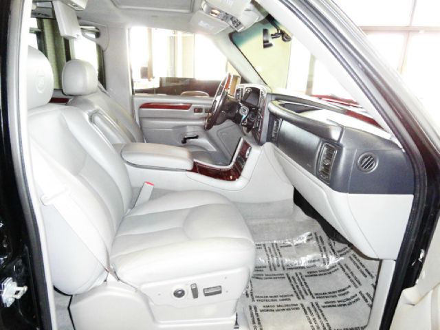 Cadillac Escalade 2006 photo 17