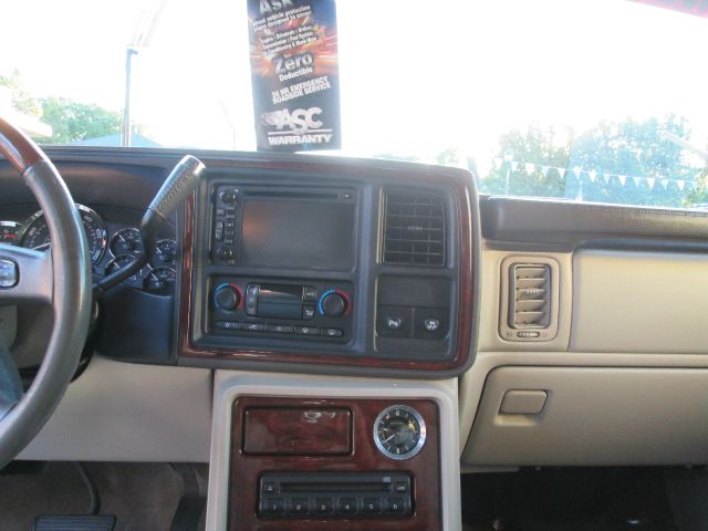 Cadillac Escalade 2006 photo 12