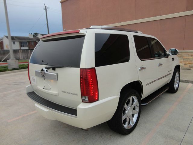 Cadillac Escalade 2007 photo 2