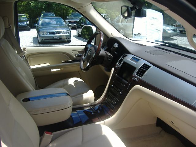 Cadillac Escalade 2007 photo 16