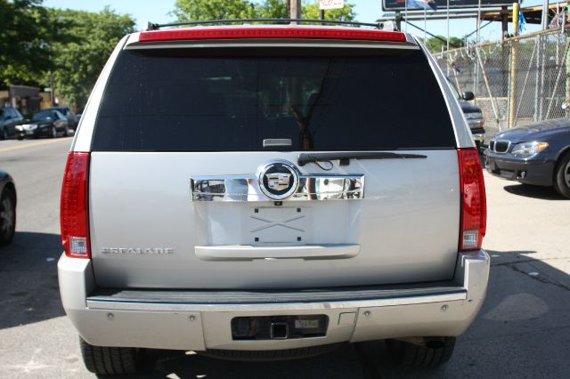 Cadillac Escalade 2007 photo 2