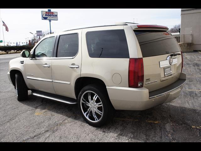 Cadillac Escalade 2007 photo 18