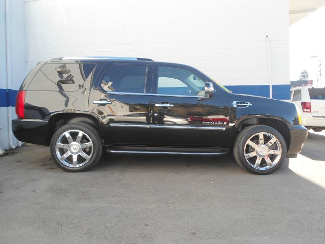 Cadillac Escalade 2007 photo 2