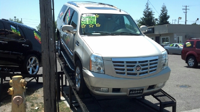 Cadillac Escalade EX - DUAL Power Doors SUV