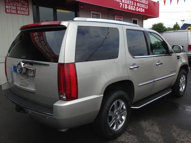 Cadillac Escalade 2007 photo 2