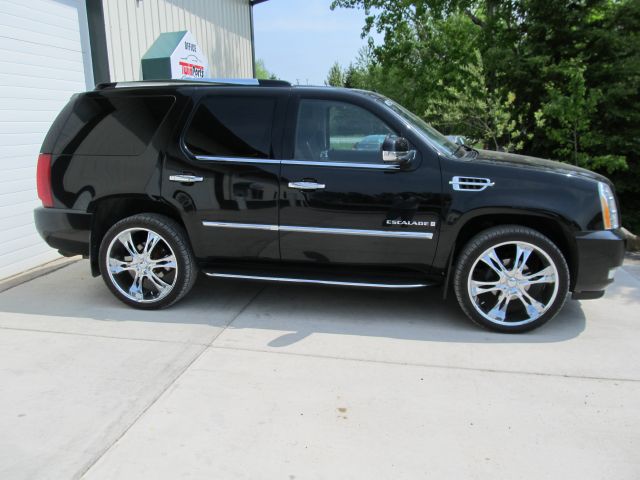 Cadillac Escalade EX - DUAL Power Doors SUV