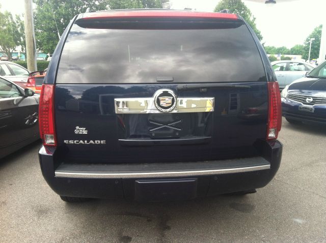 Cadillac Escalade 2007 photo 2