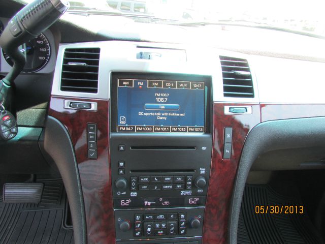 Cadillac Escalade 2007 photo 16