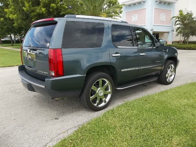 Cadillac Escalade 2008 photo 2