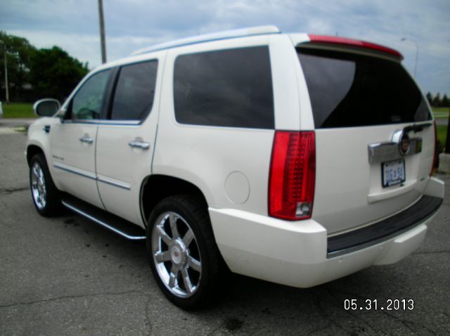 Cadillac Escalade 2008 photo 13