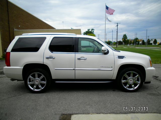 Cadillac Escalade 2008 photo 20