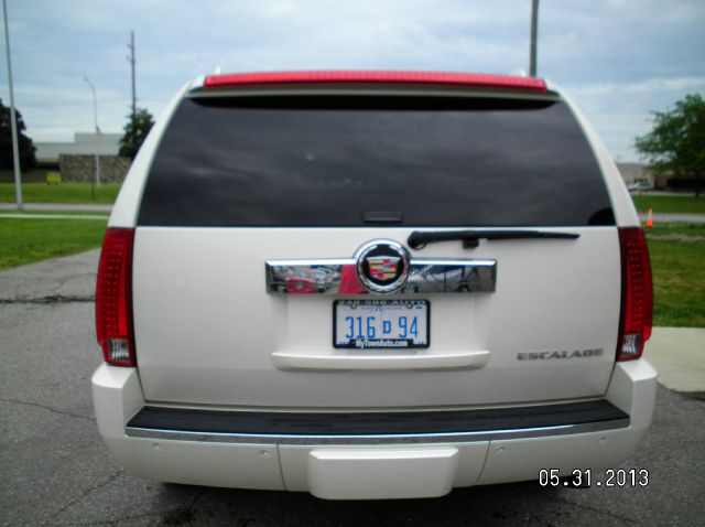 Cadillac Escalade 2008 photo 8