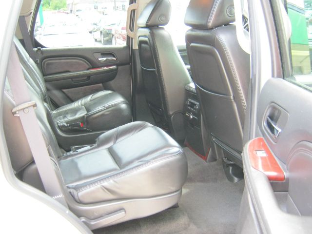 Cadillac Escalade 2008 photo 15