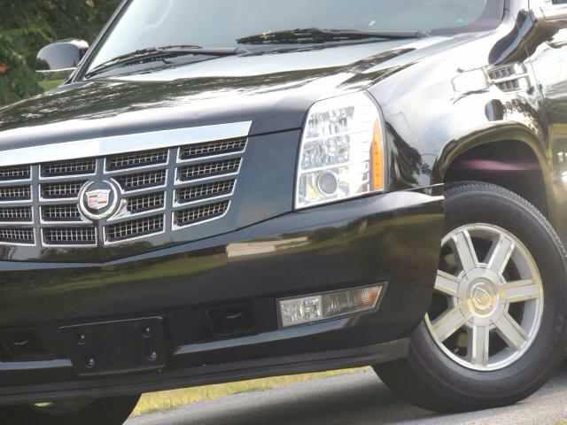 Cadillac Escalade 2008 photo 1