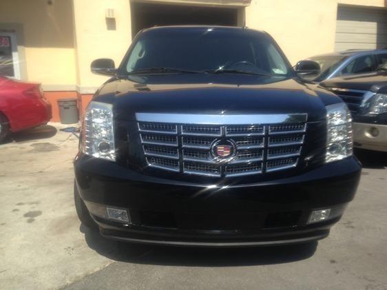 Cadillac Escalade 2009 photo 2