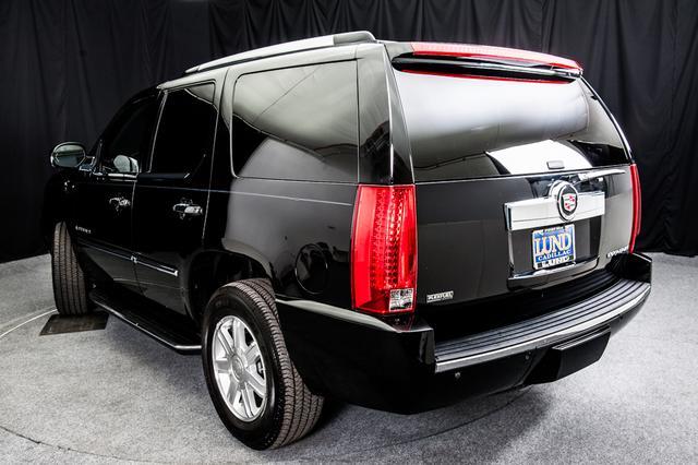 Cadillac Escalade 2009 photo 1