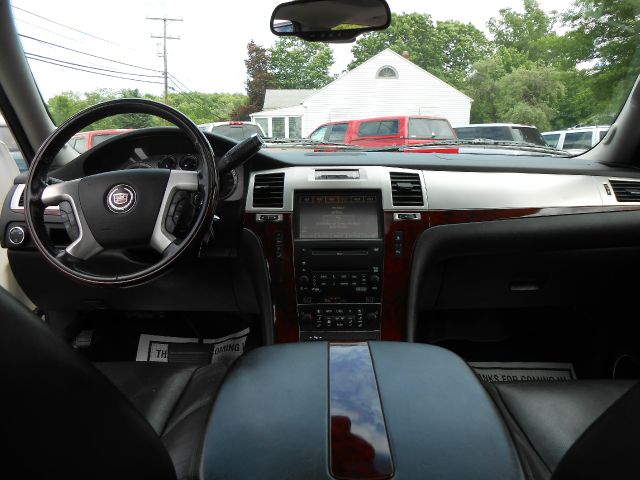 Cadillac Escalade 2009 photo 22