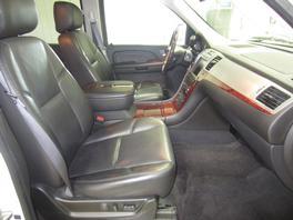 Cadillac Escalade 2009 photo 3