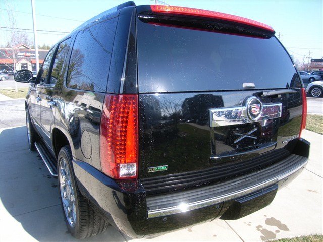 Cadillac Escalade 2010 photo 3