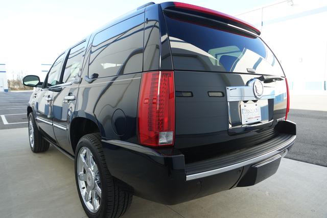 Cadillac Escalade 2010 photo 3