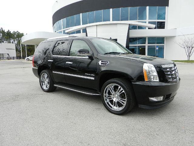 Cadillac Escalade 2010 photo 2