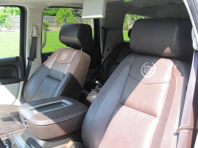 Cadillac Escalade 2010 photo 14