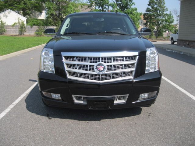 Cadillac Escalade 2010 photo 30