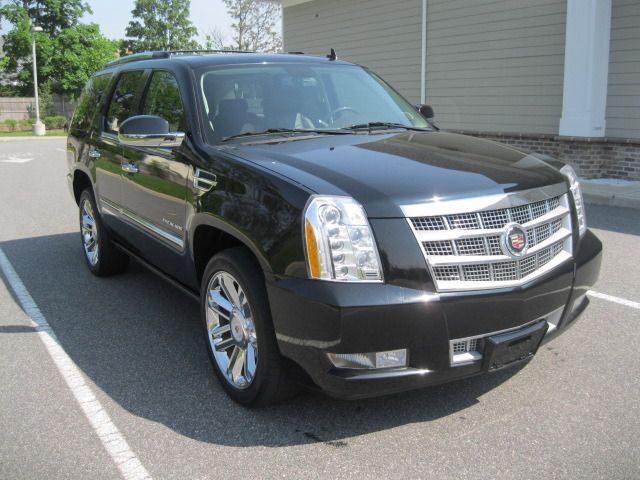 Cadillac Escalade 2010 photo 31